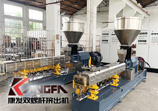 組合式螺桿和機(jī)筒萬能性———通過改變螺桿和機(jī)筒組合順序，實(shí)現(xiàn)對(duì)不同物料、配方更佳使用效果
