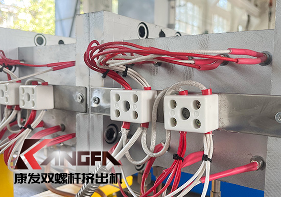 康發(fā)橡塑——雙螺桿擠出機(jī)源頭廠家 公司主營(yíng)JSH-K系列、JSH雙螺桿系列、JSH雙階系列成套設(shè)備